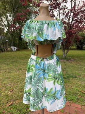 Palm Print Top/Skirt Set